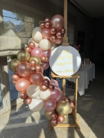 welkomsbord met schildersezel en ballonslinger van 2 meter