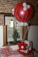 luchtballon met wiegje voor envelopjes